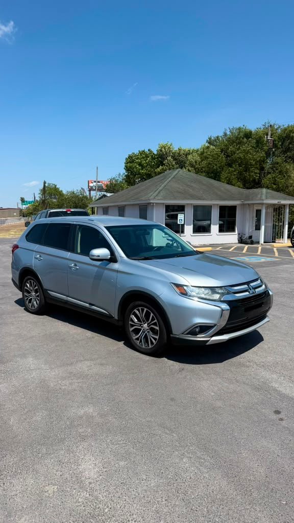 2016 MITSUBISHI OUTLANDER