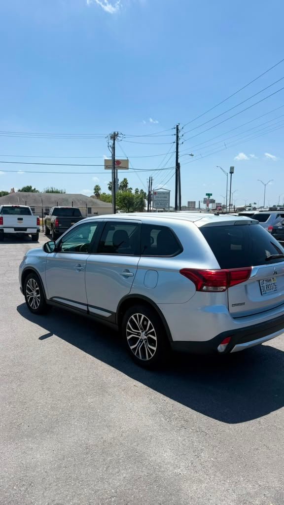 2016 MITSUBISHI OUTLANDER
