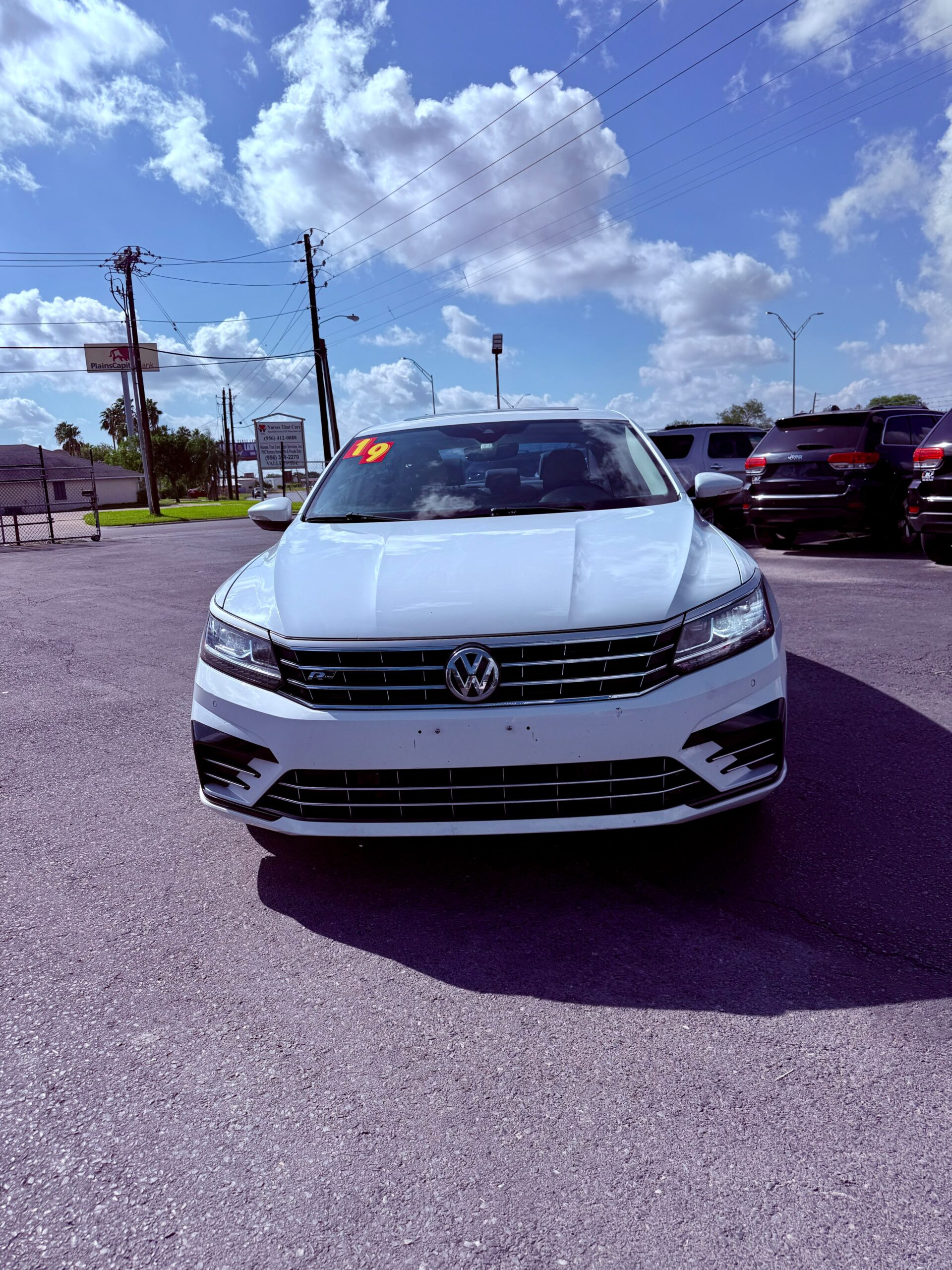 2019 Volkswagen Passat R-Line